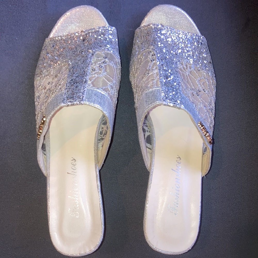 Silver & Mesh Sequined Heels 👡 Size US 7, EU 39, 2.5” 👡 WORN 2HRS (Wedding) 👡